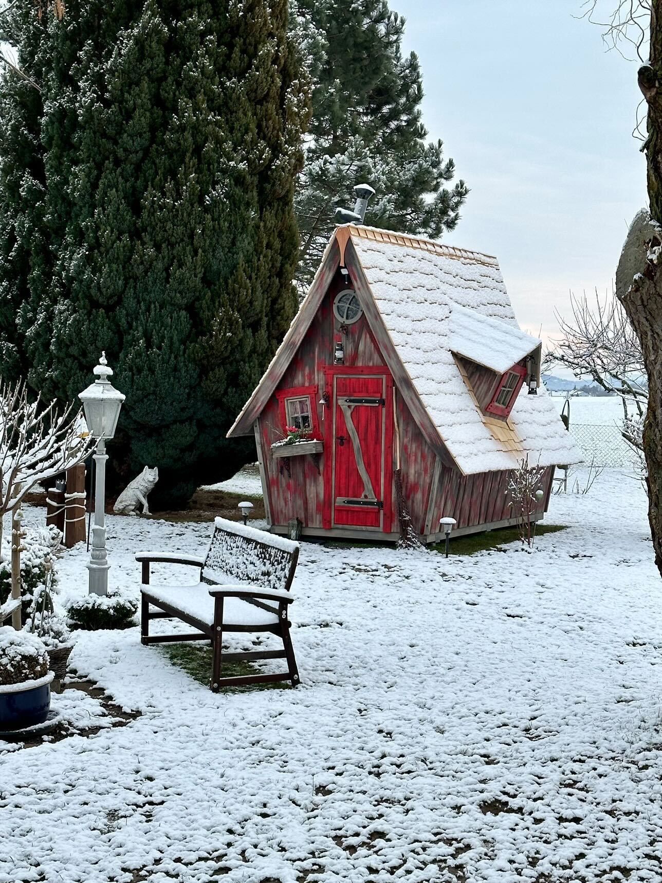 Hexenhaus "Lieblingsplatz Aura" Content Bild